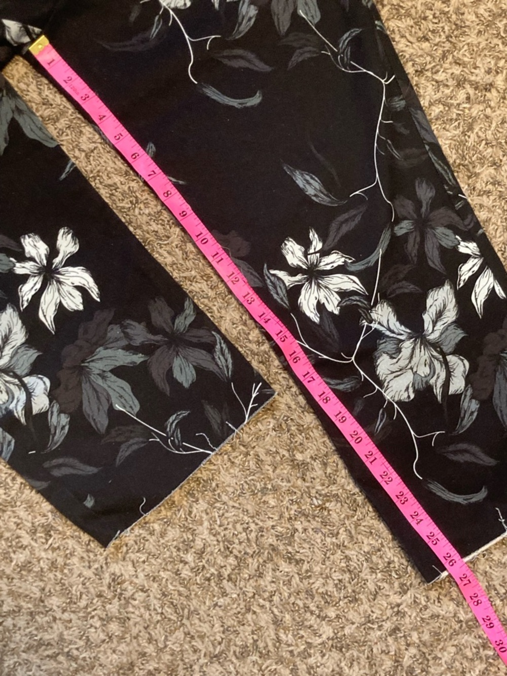 NWT THE KIT - Daniel Vosovic Cropped Alexa Jeans Sz 18 Granite Floral 99% Cotton - Picture 12 of 17